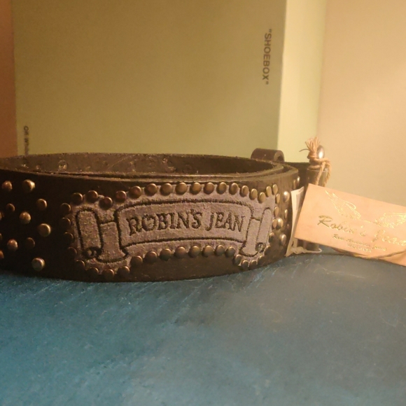 [[Authentic]] Robin's Jean: Black Leather Belt - Picture 1 of 8
